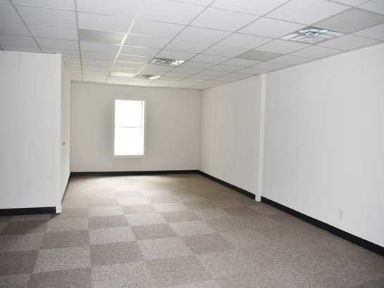 2525C Lebanon Pike Side Office/ Retail Space